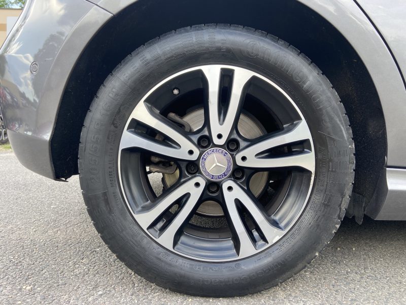 MERCEDES CLASSE A A180D DCT