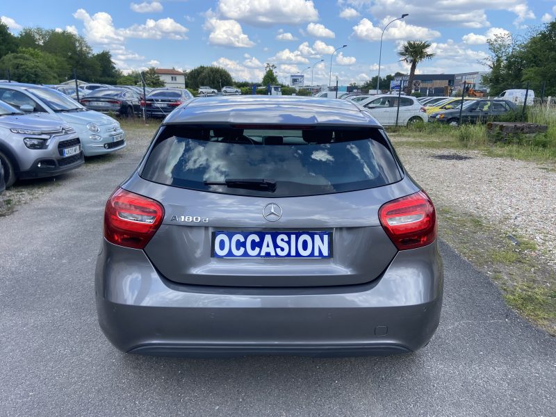 MERCEDES CLASSE A A180D DCT