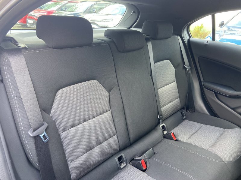 MERCEDES CLASSE A A180D DCT