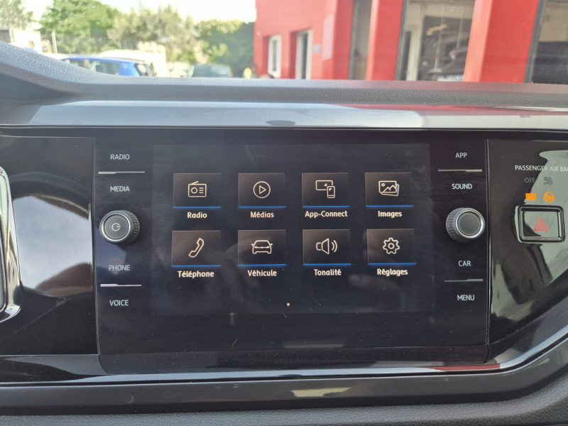 VOLKSWAGEN POLO 2019