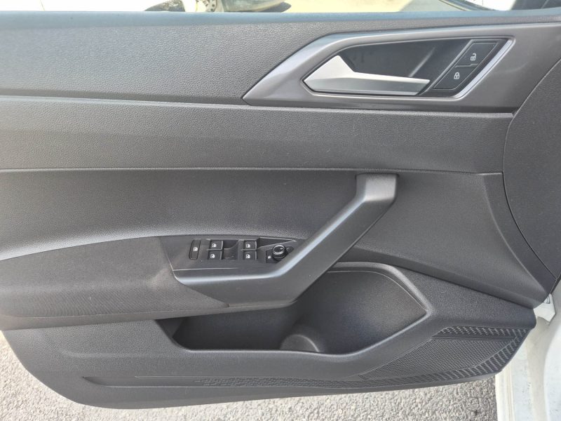 VOLKSWAGEN POLO 2019