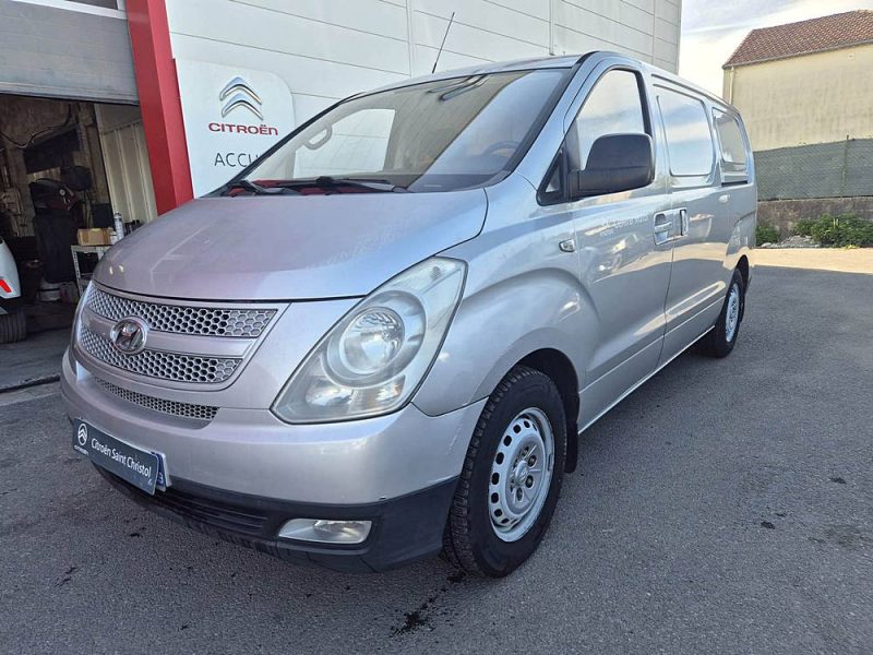 HYUNDAI H-1 2009