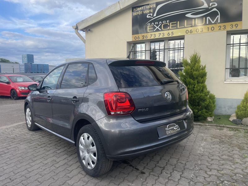 VOLKSWAGEN POLO 2010