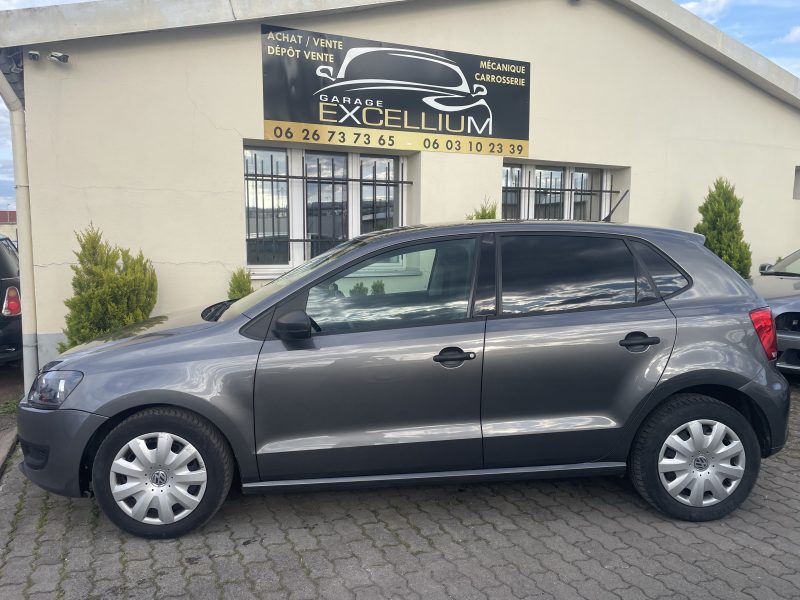 VOLKSWAGEN POLO 2010