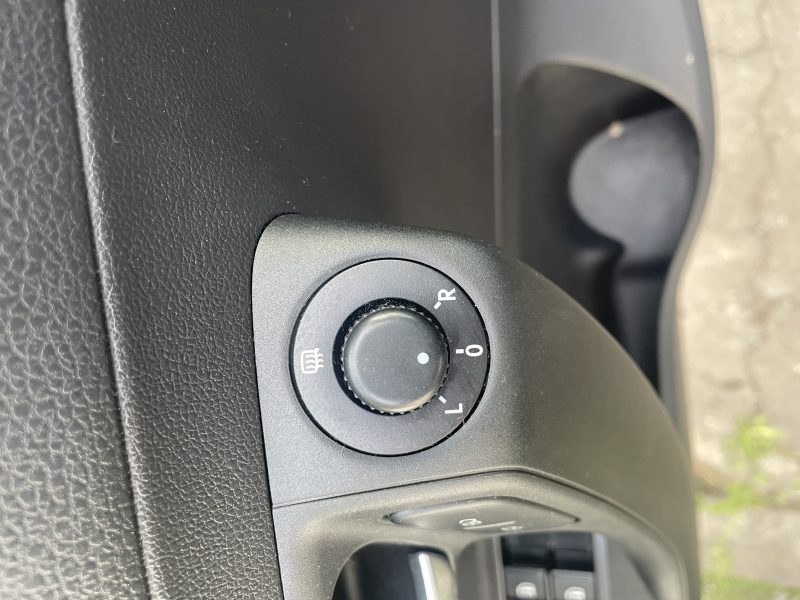 VOLKSWAGEN POLO 2010