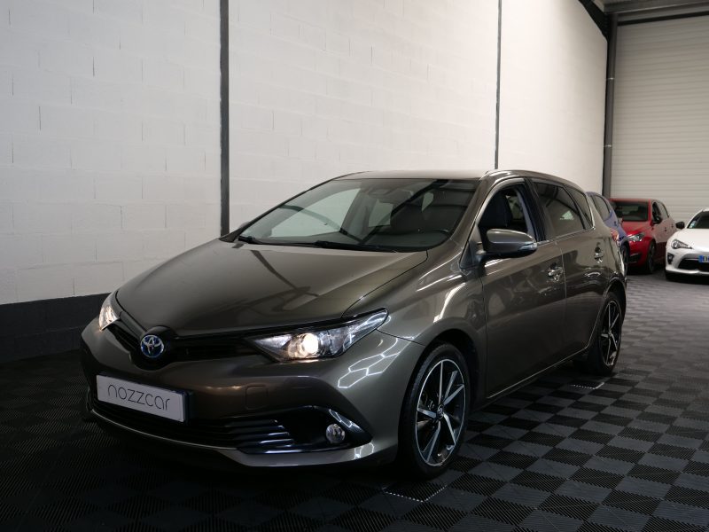 TOYOTA AURIS 2018