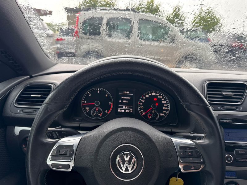 VOLKSWAGEN SCIROCCO 2009