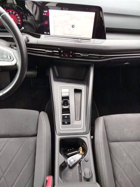 VOLKSWAGEN GOLF 8 HATCHBACK GTE