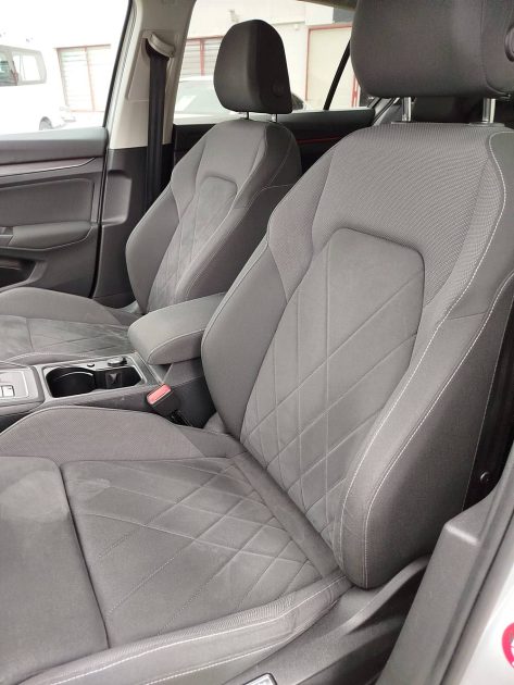 VOLKSWAGEN GOLF 8 HATCHBACK GTE