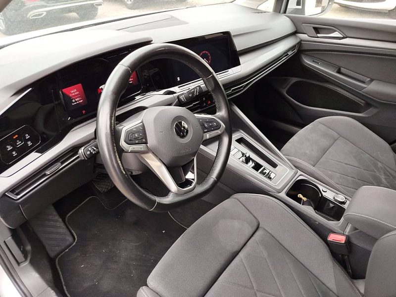 VOLKSWAGEN GOLF 8 HATCHBACK GTE