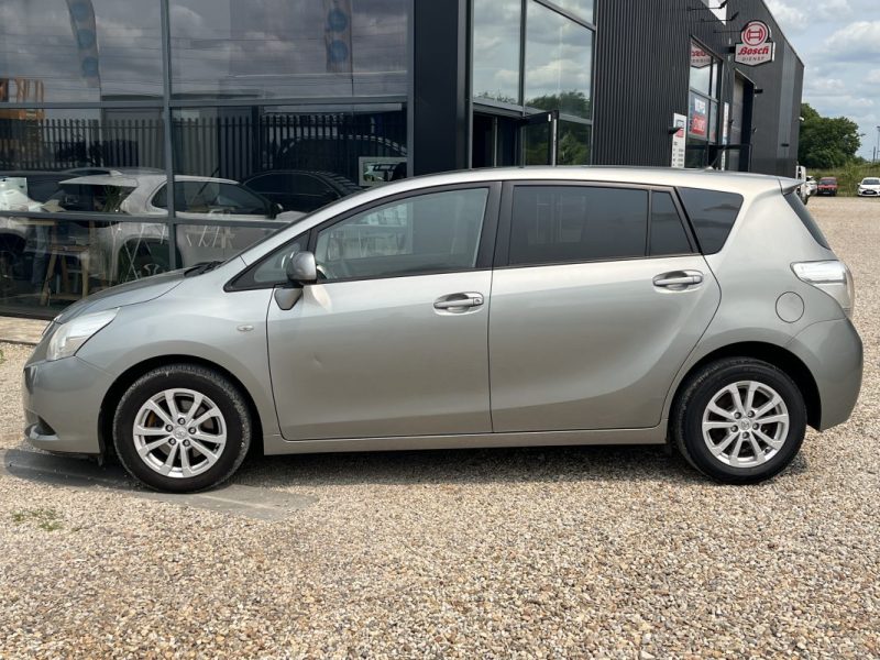 TOYOTA VERSO 2.0 D4D 126ch FAP Skyview 04/2013