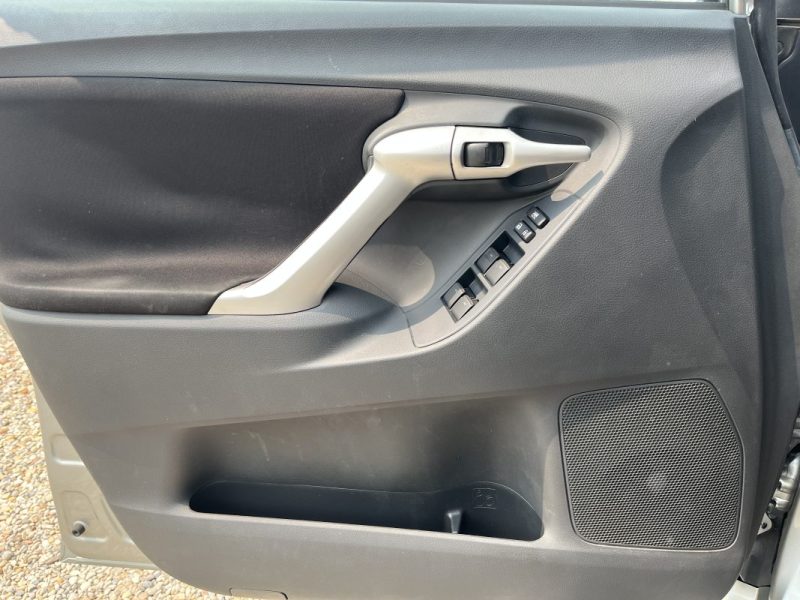 TOYOTA VERSO 2.0 D4D 126ch FAP Skyview 04/2013