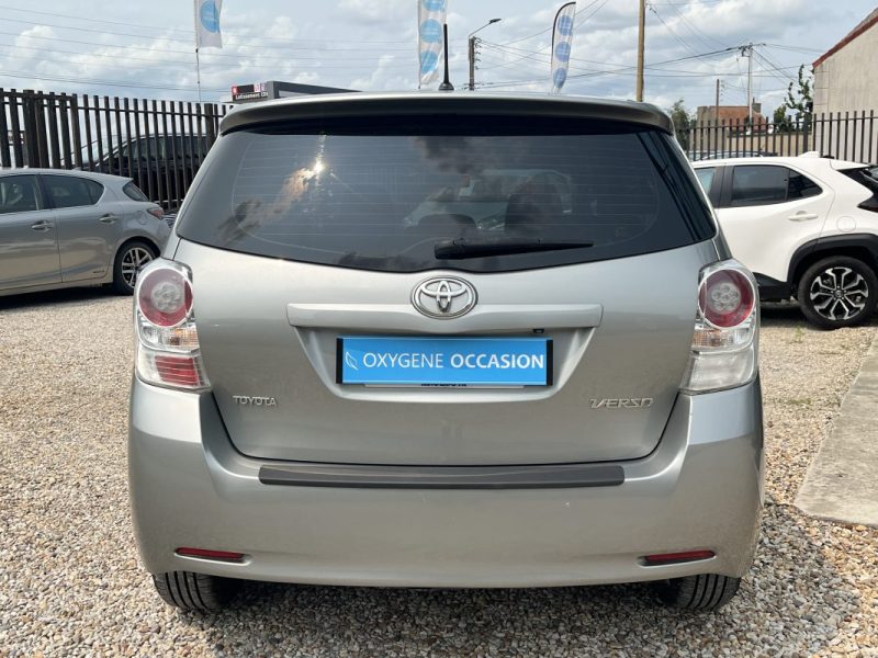 TOYOTA VERSO 2.0 D4D 126ch FAP Skyview 04/2013