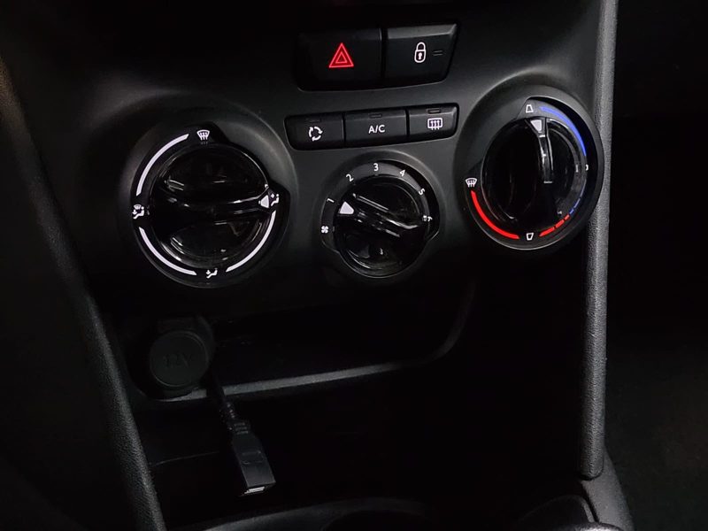 PEUGEOT 208 1.6 BlueHDi 75cv Access BVM5