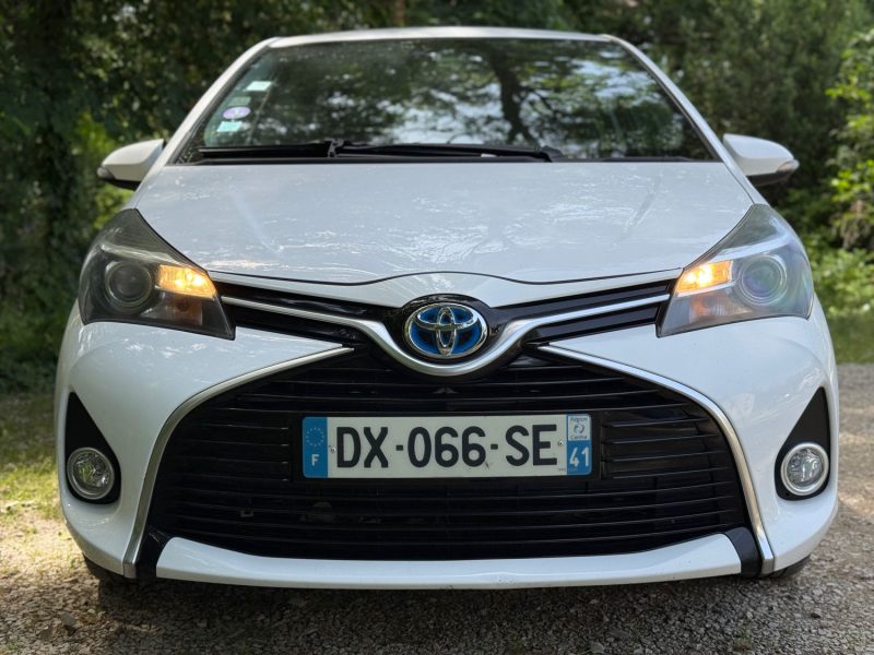 TOYOTA YARIS HYBRID 100H DYNAMIC 