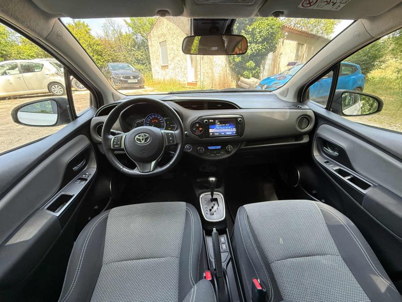 TOYOTA YARIS HYBRID 100H DYNAMIC 