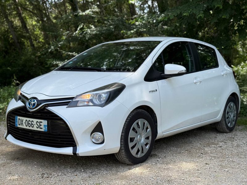 TOYOTA YARIS HYBRID 100H DYNAMIC 