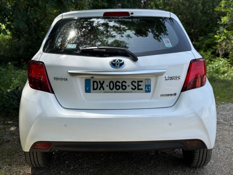 TOYOTA YARIS HYBRID 100H DYNAMIC 