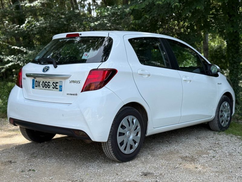 TOYOTA YARIS HYBRID 100H DYNAMIC 