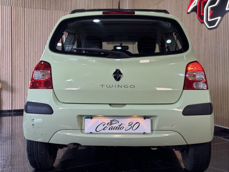 RENAULT TWINGO 2009
