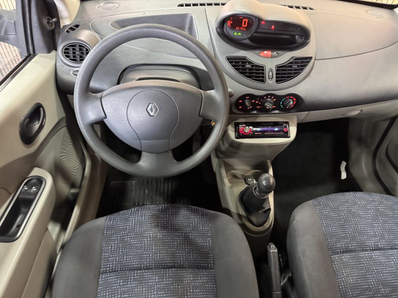 RENAULT TWINGO 2009