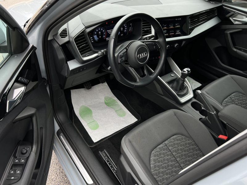 AUDI A1 II SPORTBACK 25 TFSI 1.0 95 Cv 1ERE MAIN 19 600 Kms APPLE CARPLAY & ANDROID - GARANTIE 1 AN