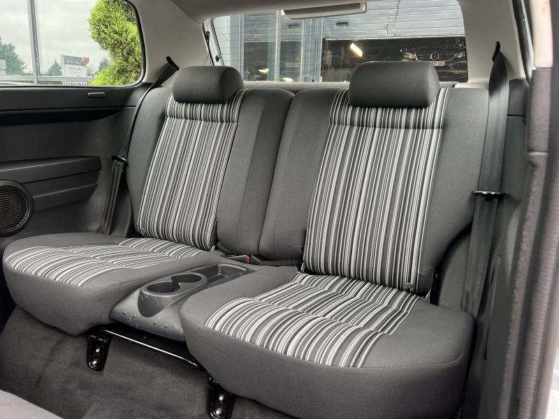 VOLKSWAGEN FOX 1.4 i 75 Cv CLIMATISATION BLUETOOTH 83 100 Kms CRIT AIR 2 - GARANTIE 1 AN