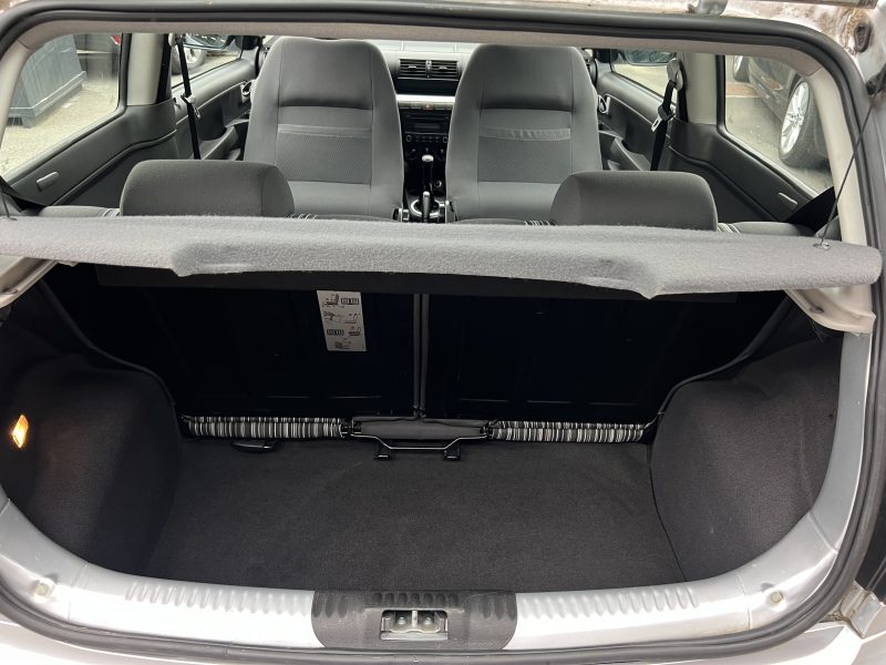 VOLKSWAGEN FOX 1.4 i 75 Cv CLIMATISATION BLUETOOTH 83 100 Kms CRIT AIR 2 - GARANTIE 1 AN