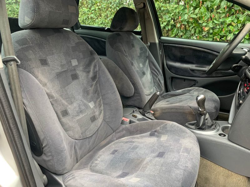 CITROEN C5 2001 2.0 HDi (109Ch)