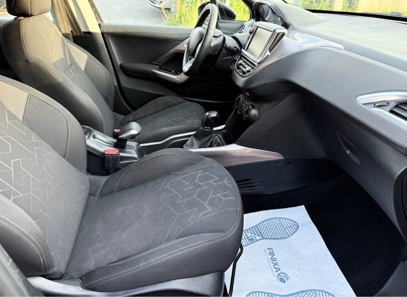 PEUGEOT 2008 1.2 VTI 82 CH