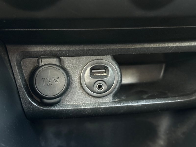 PEUGEOT 2008 1.2 VTI 82 CH