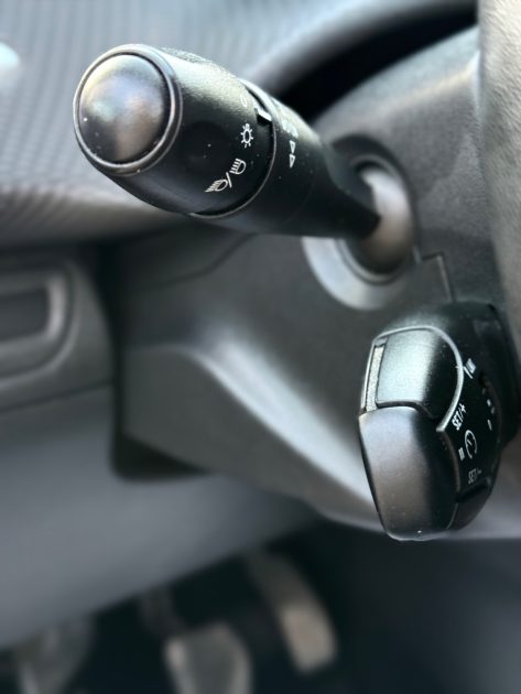 PEUGEOT 2008 1.2 VTI 82 CH