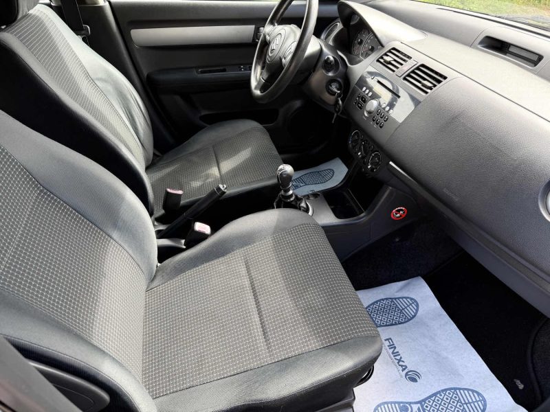 SUZUKI SWIFT III  1.3 DDIS 70CH  GL