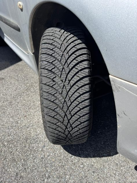 Peugeot 206 1.4i 75cv / Distribution Neuve / CT OK /Révisée 