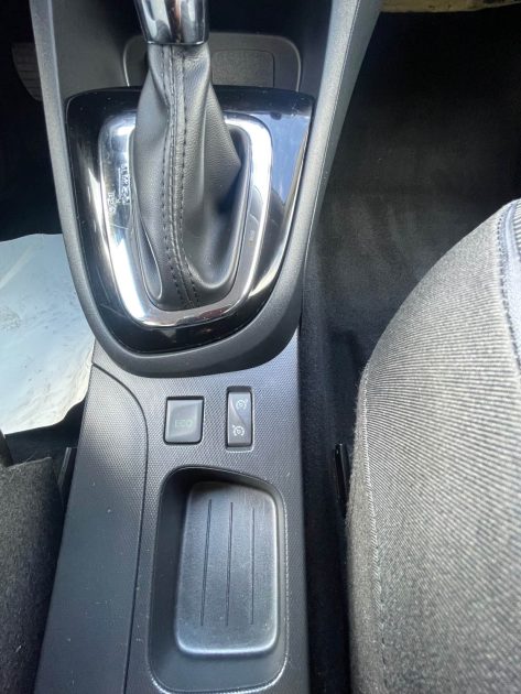 RENAULT CAPTUR 2015 BOITE AUTOMATIQUE 1.2i TCE 120CV CRIT'AIR 1