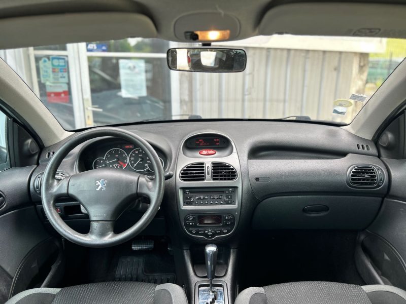 PEUGEOT 206 2006