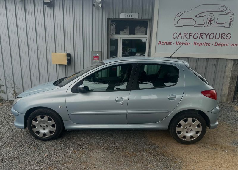 PEUGEOT 206 2006