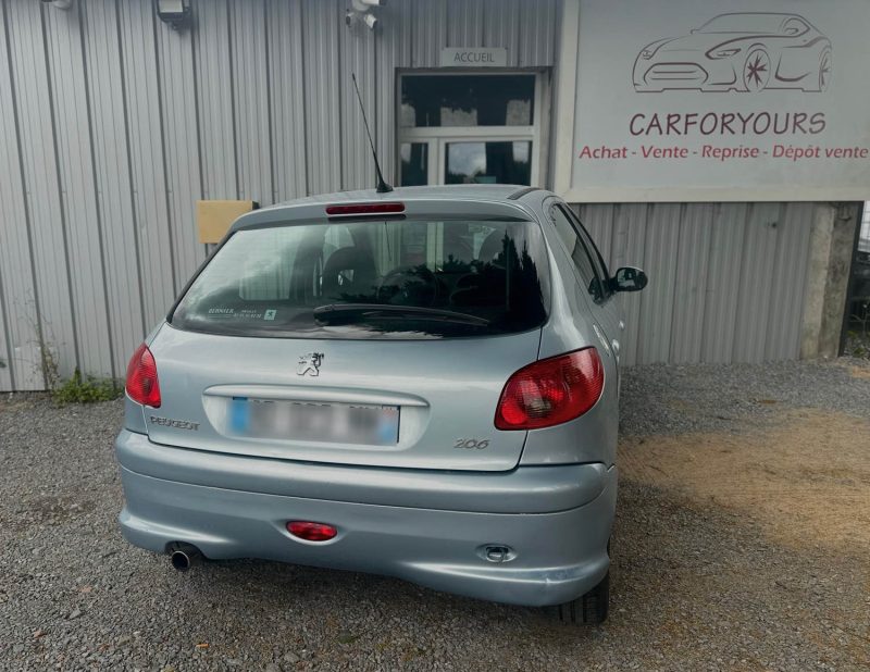 PEUGEOT 206 2006