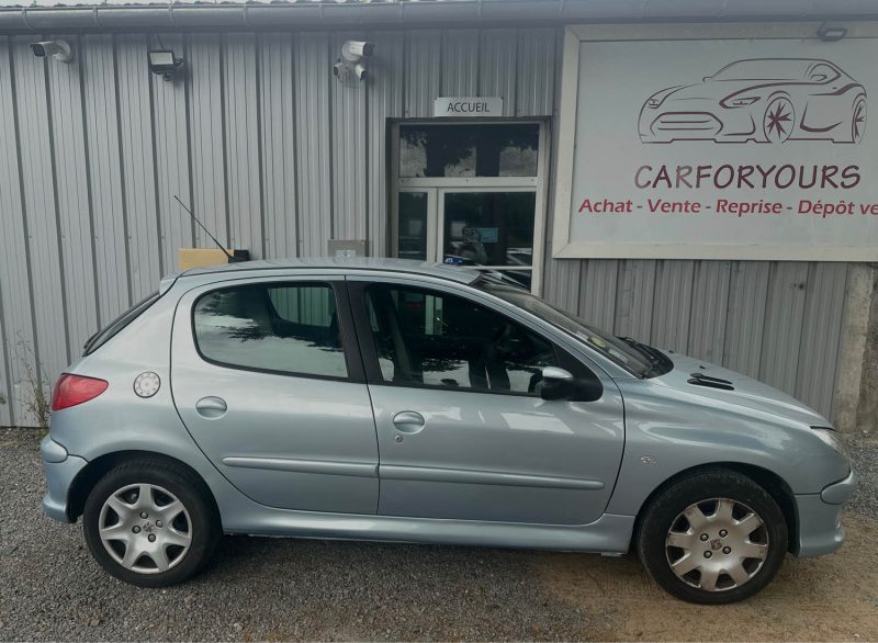 PEUGEOT 206 2006