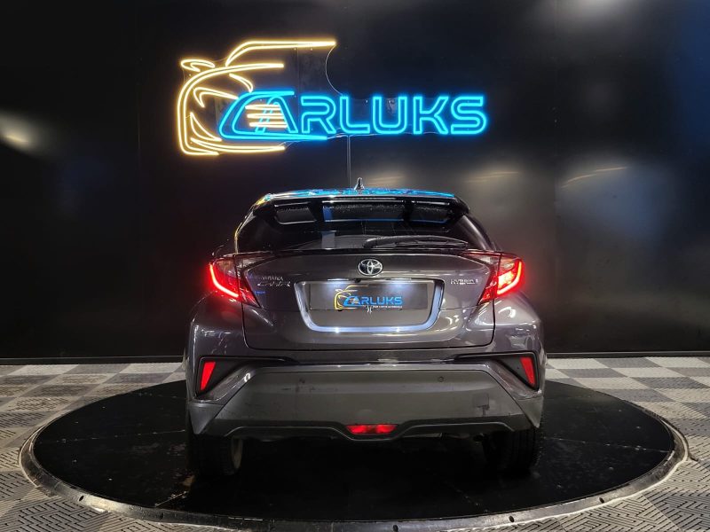 TOYOTA C-HR 1.8i EDITION 122cv / VOLANT CHAUFFANT + SIEGES CHAUFFANTS + APPLE CARPLAY /