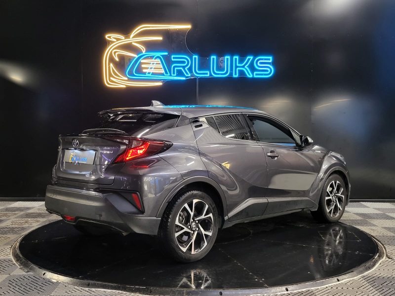 TOYOTA C-HR 1.8i EDITION 122cv / VOLANT CHAUFFANT + SIEGES CHAUFFANTS + APPLE CARPLAY /