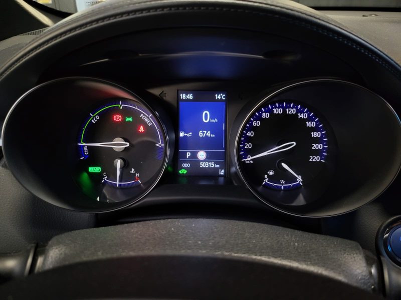 TOYOTA C-HR 1.8i EDITION 122cv / VOLANT CHAUFFANT + SIEGES CHAUFFANTS + APPLE CARPLAY /