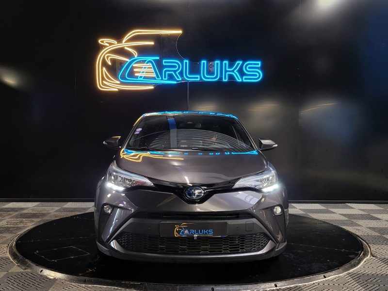 TOYOTA C-HR 1.8i EDITION 122cv / VOLANT CHAUFFANT + SIEGES CHAUFFANTS + APPLE CARPLAY /