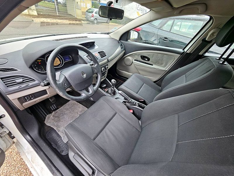 RENAULT MEGANE 2012