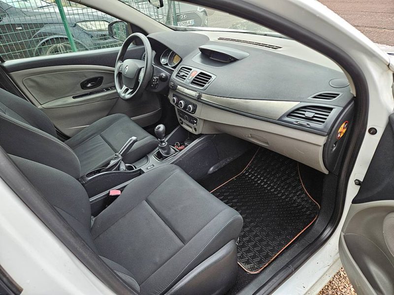 RENAULT MEGANE 2012