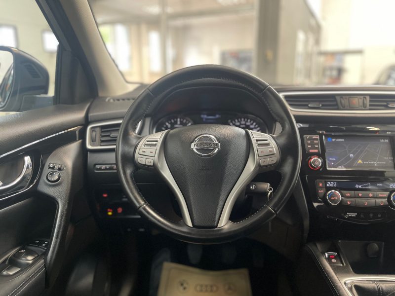 NISSAN QASHQAI 2016