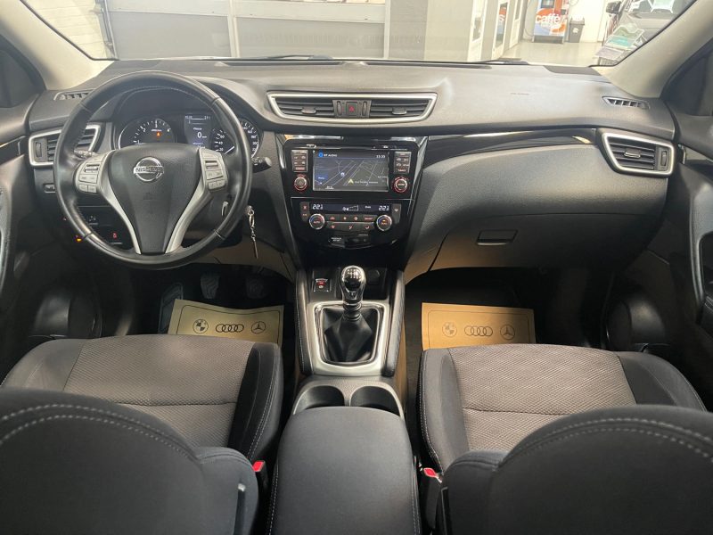 NISSAN QASHQAI 2016