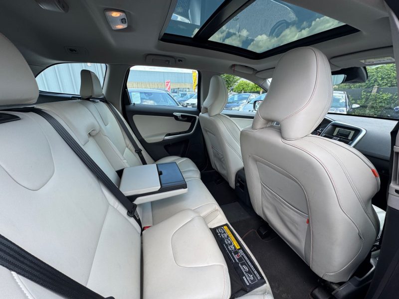 VOLVO XC60 D4 180ch Ocean Race TVA RECUP