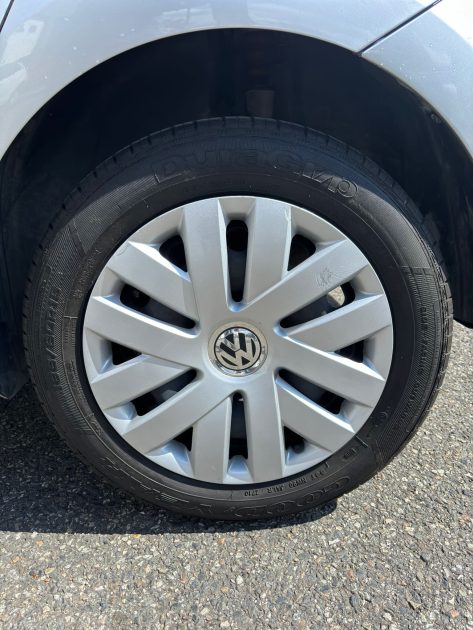 VOLKSWAGEN POLO 2010