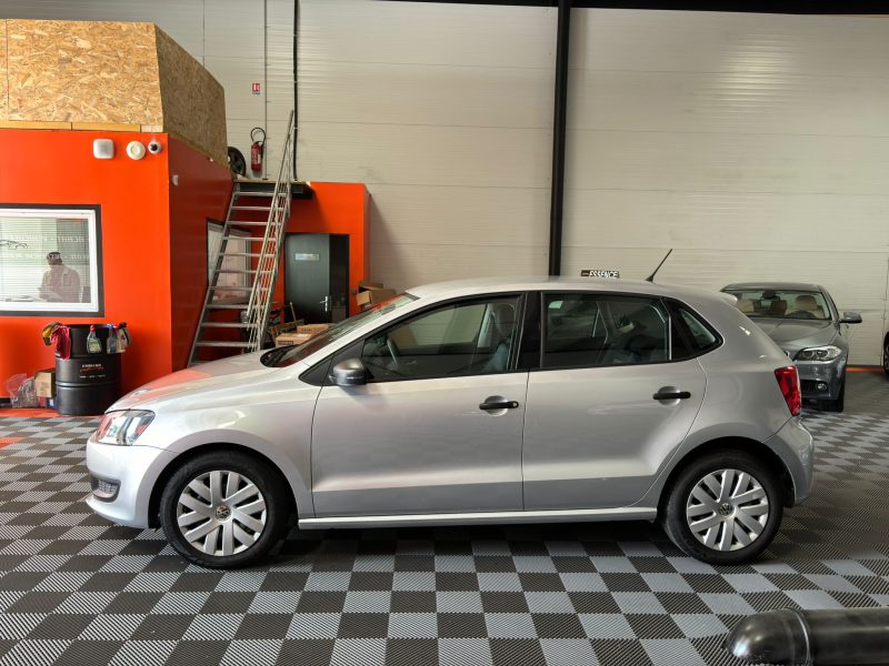 VOLKSWAGEN POLO 2010